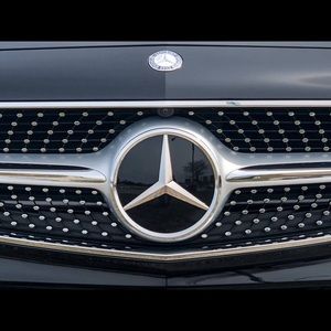 Meet your Posher, Asad